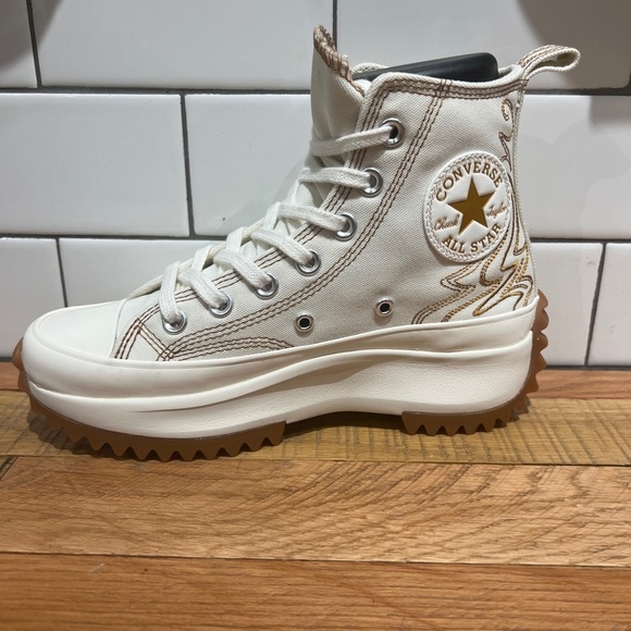 CONVERSE Run Star Hike Platform High Western Embroidery New Women's - Picture 2 of 4